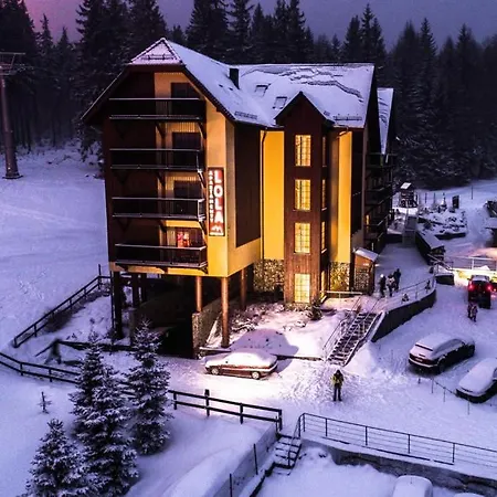 Apartament Lola *