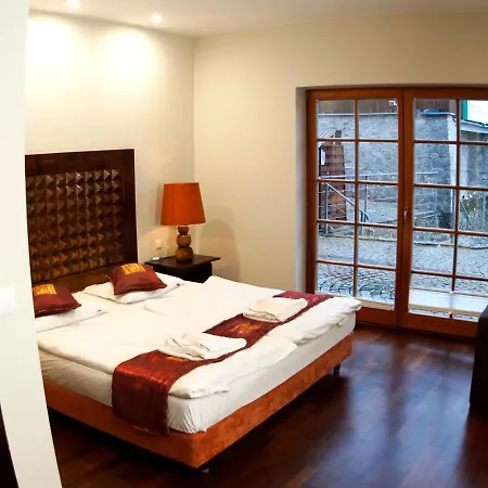 Lola 아파트 스클라르스카포렘바