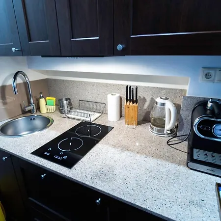 Lola Апартаменты *