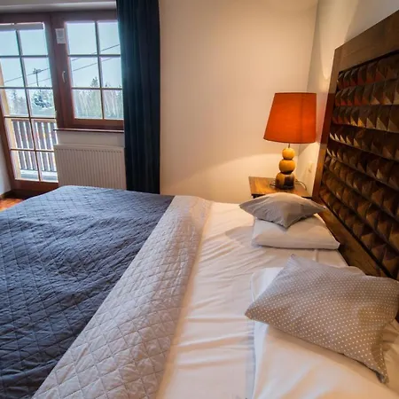 아파트 Lola 스클라르스카포렘바